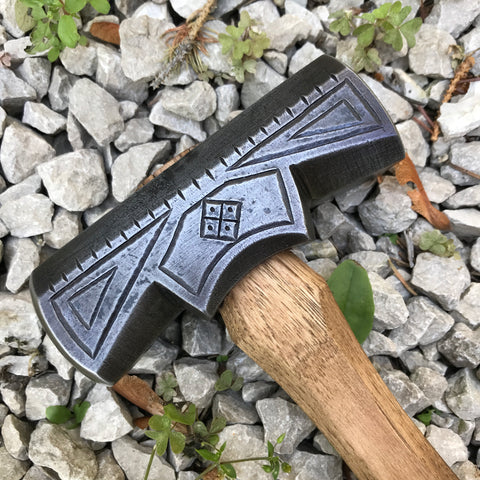 2.5 pound decorated rounding hammer