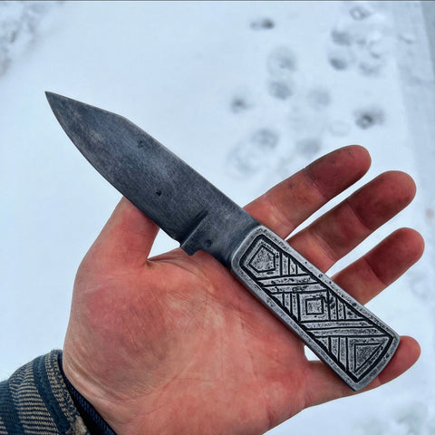 Forged full metal decorated camp knife