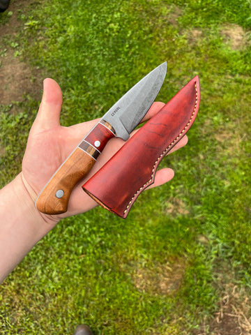 Drop point hunting knife