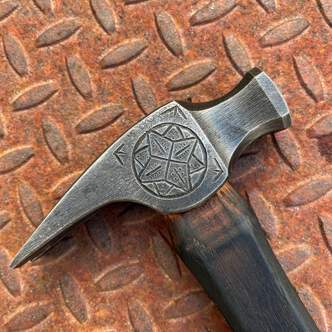 16oz decorated claw hammer